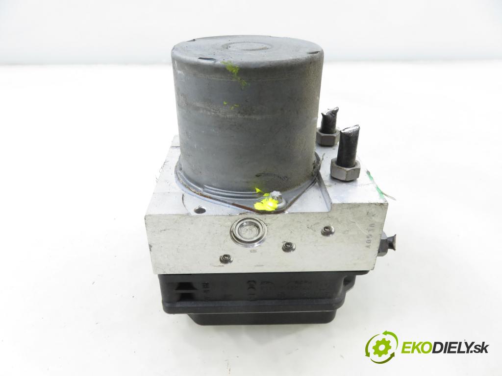 BMW X3 (E83) SUV 2005 110,00 2.0 i - N46 B20 B 1995,00 Pumpa ABS 0265950318 ; 3424682 (Pumpa ABS)