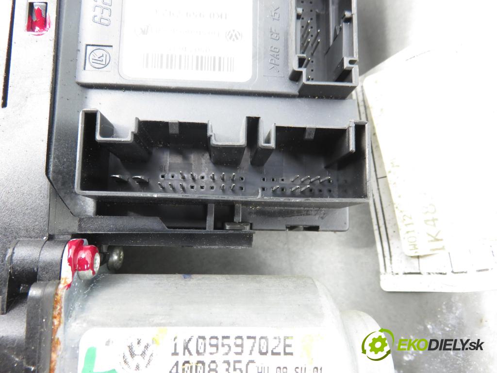 VW GOLF V (1K1) HB 2004 77,00 1.9 TDI - BKC 1896,00 Mechanizmus okien 1K0959702E ; 1K0959792C