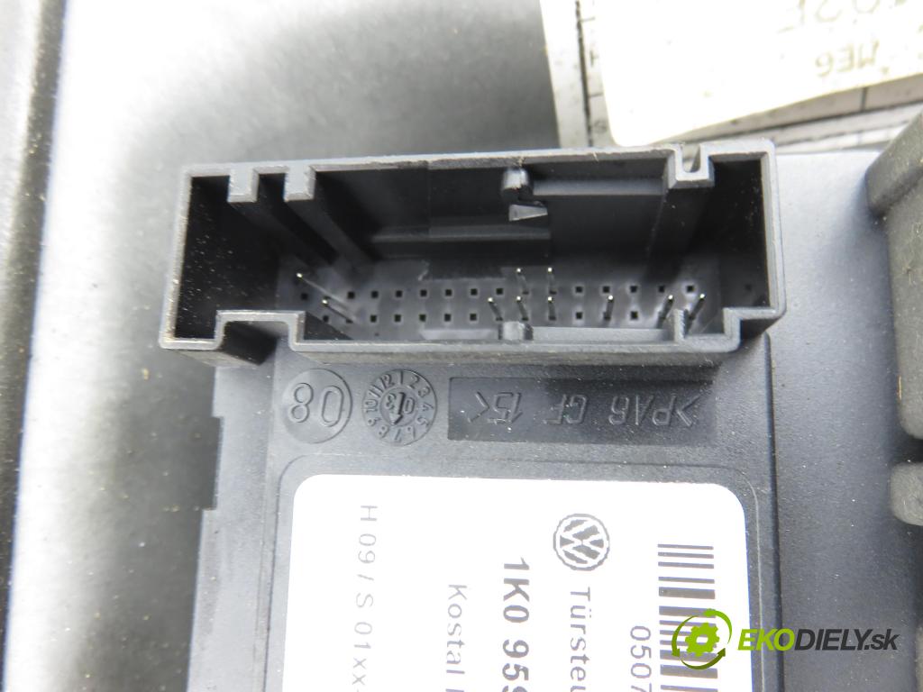 VW GOLF V (1K1) HB 2004 77,00 1.9 TDI - BKC 1896,00 Mechanizmus okien 1K0959702E ; 1K0959792C