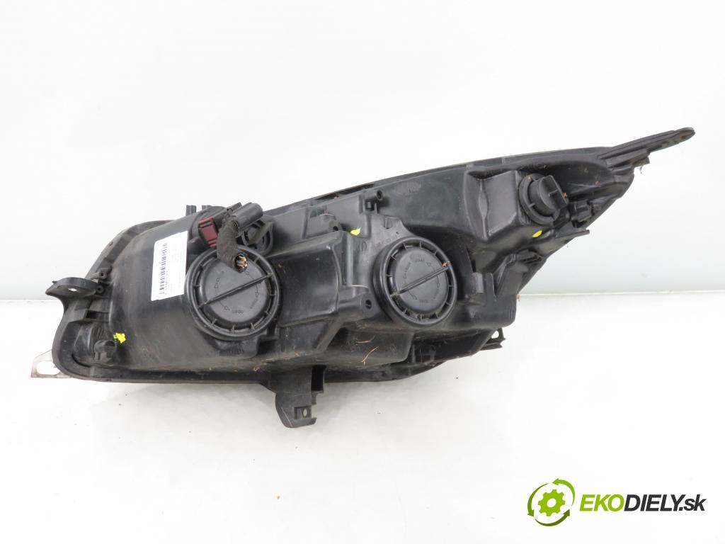 OPEL INSIGNIA A Sports Tourer (G09) KOMBI 2011 118,00 2.0 CDTI 160 - A 20 DTH 1956,00 světlo PP