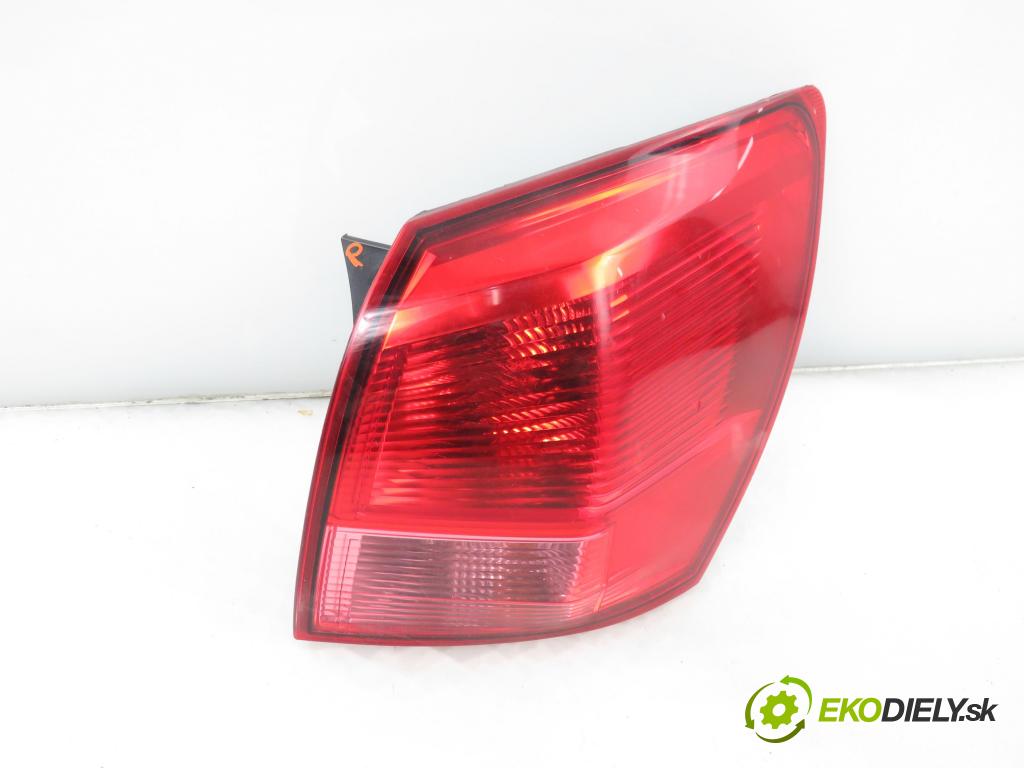 NISSAN QASHQAI / QASHQAI +2 I (J10, JJ10) SUV 2009 110,00 2.0 dCi AWD 150 - M1D M9R 1994,00 světlo pravé zadní 