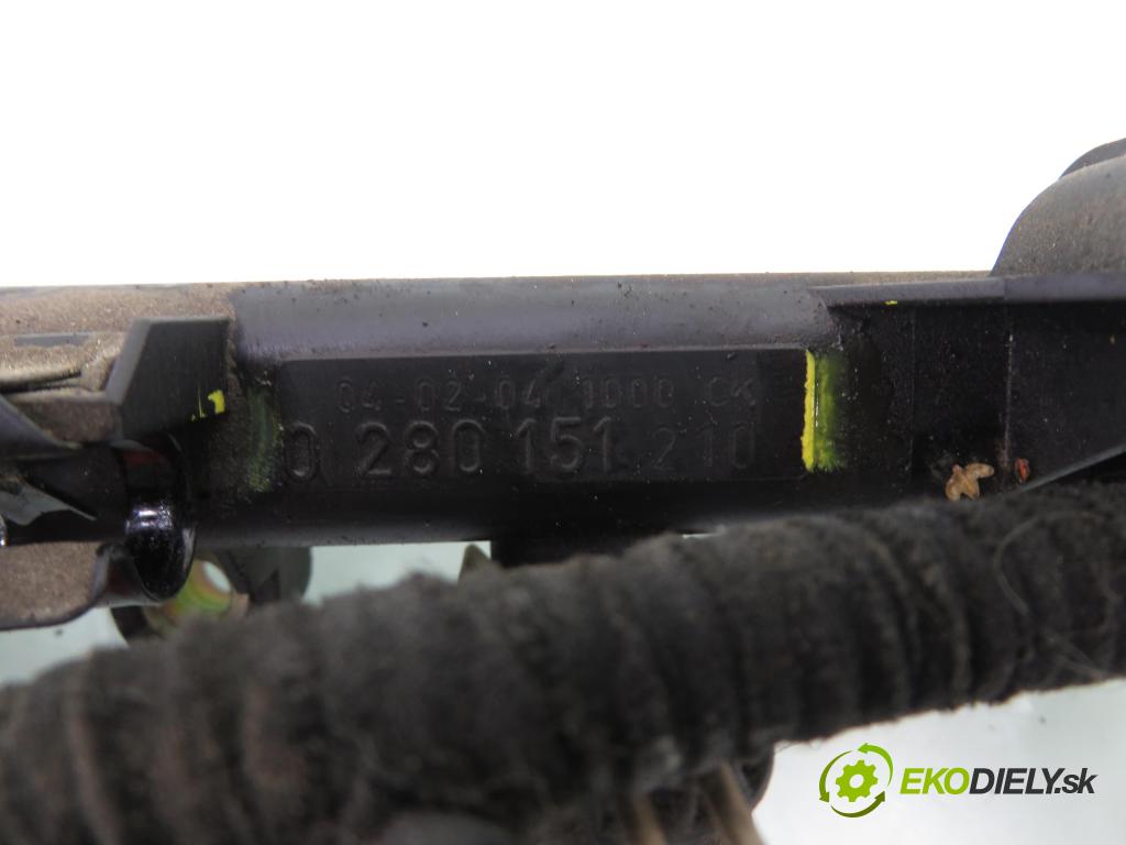 FIAT STILO Multi Wagon (192_) KOMBI 2004 70,00 1.4 16V 95 - 843 A1.000 1368,00 lišta vstřikovací 0280156183 ; 0280151210 (Vstřikovací lišta)