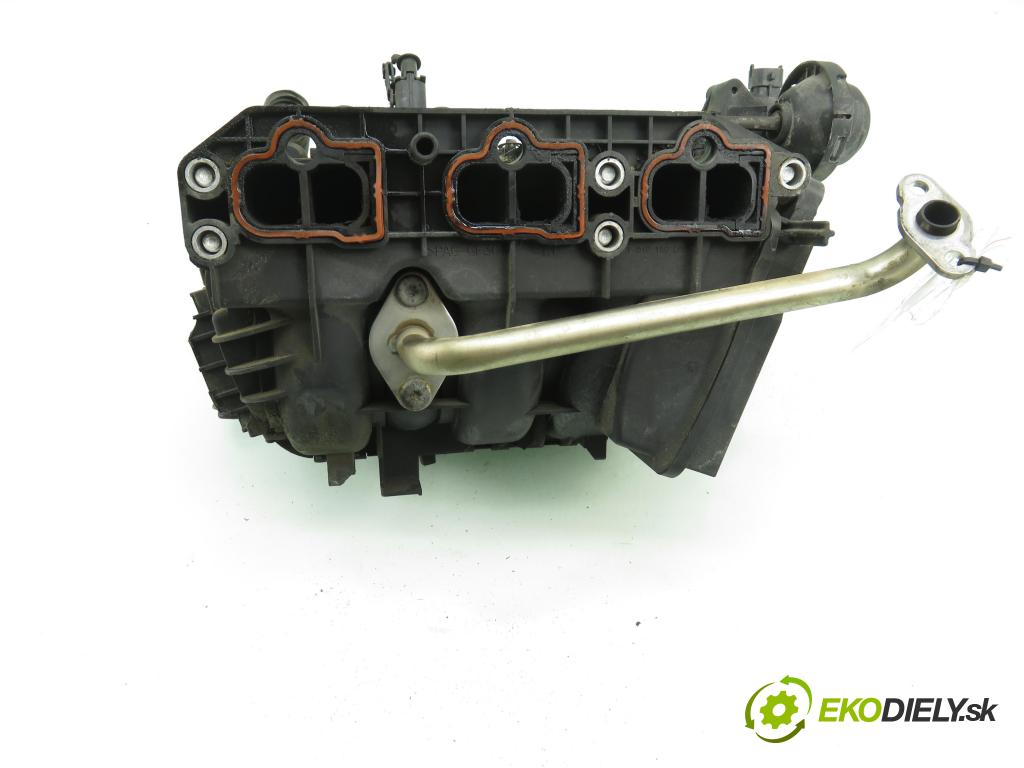 OPEL CORSA C (X01) HB 2004 44,00 1 - Z 10 XEP 998,00 potrubí 24420483 ; 0280600030