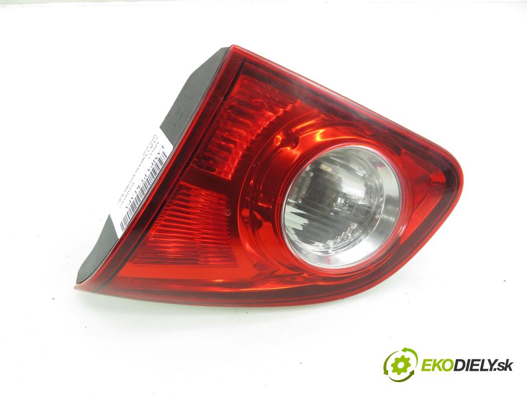 NISSAN QASHQAI / QASHQAI +2 I (J10, JJ10) SUV 2009 110,00 2.0 dCi AWD 150 - M1D M9R 1994,00 světlo pravé zadní kufr 89071064