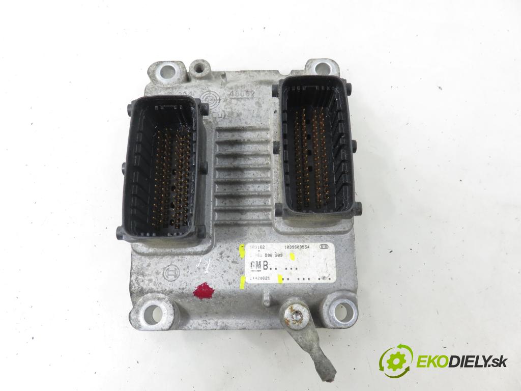 OPEL CORSA C (X01) HB 2004 44,00 1 - Z 10 XEP 998,00 spínačka / imobilizéra IMMO / řídící jednotka 24420621 ; 0261208209 ; 5WK4763