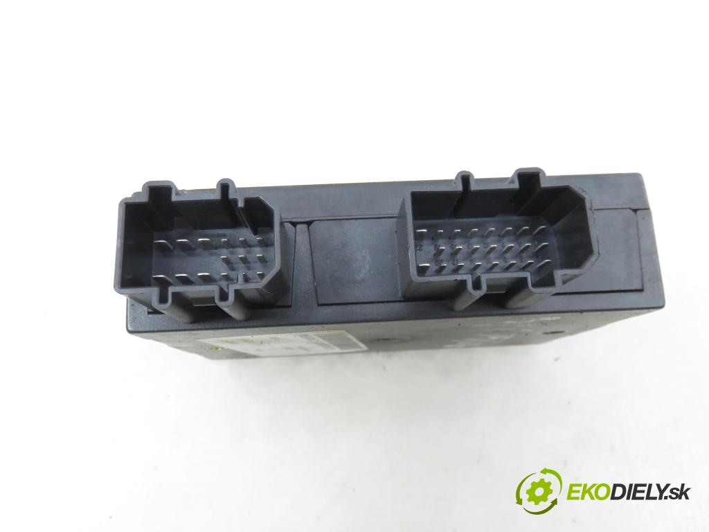 SEAT TOLEDO II (1M2) SEDAN 1999 81,00 1.9 TDI - ASV 1896,00 MODUL komfortu 1J0959799AH ; 5DK00795451