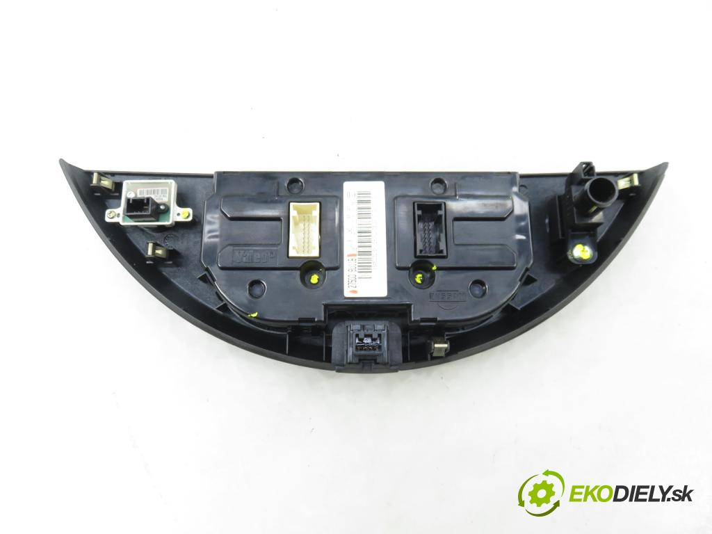 NISSAN NOTE (E11, NE11) HB 2007 63,00 1.5 dCi 86- K9K 276 1461,00 Panel kúrenia KLIMATRONIK 275009U11B