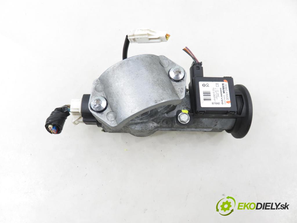NISSAN NOTE (E11, NE11) HB 2007 63,00 1.5 dCi 86- K9K 276 1461,00 spinačka N0502823 ; 28590AX600 (Spínacia skrinka)
