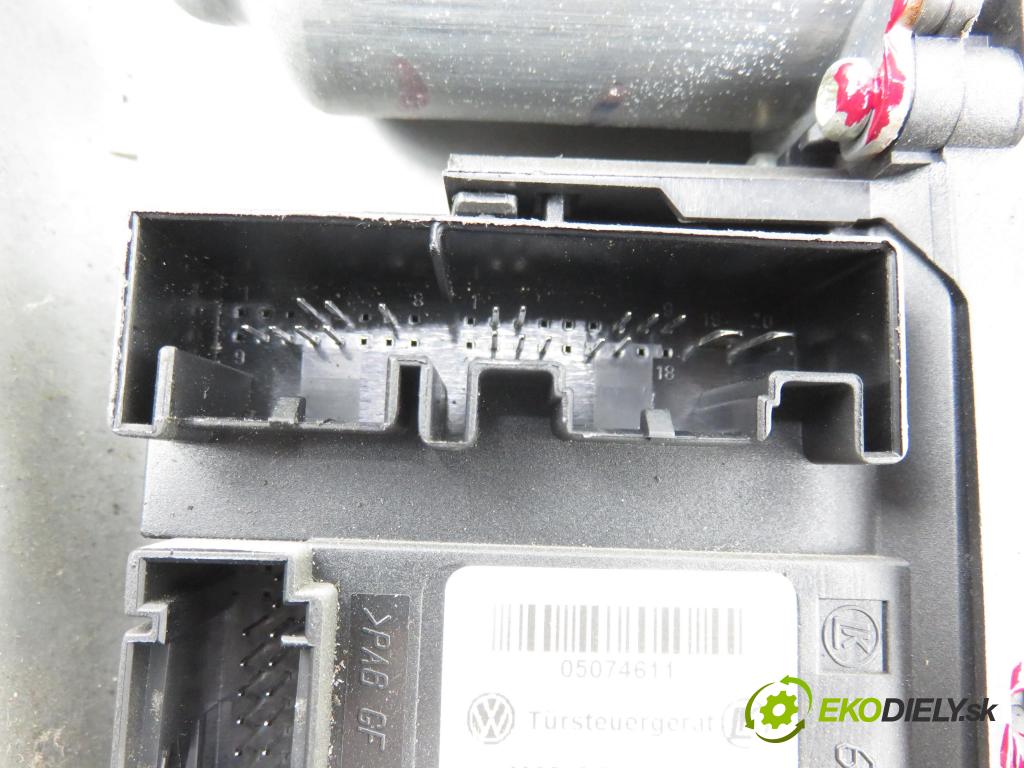 VW GOLF V (1K1) HB 2004 77,00 1.9 TDI PD 105 - BKC 1896,00 Mechanizmus okien 1K0959701E ; 1K0959793C