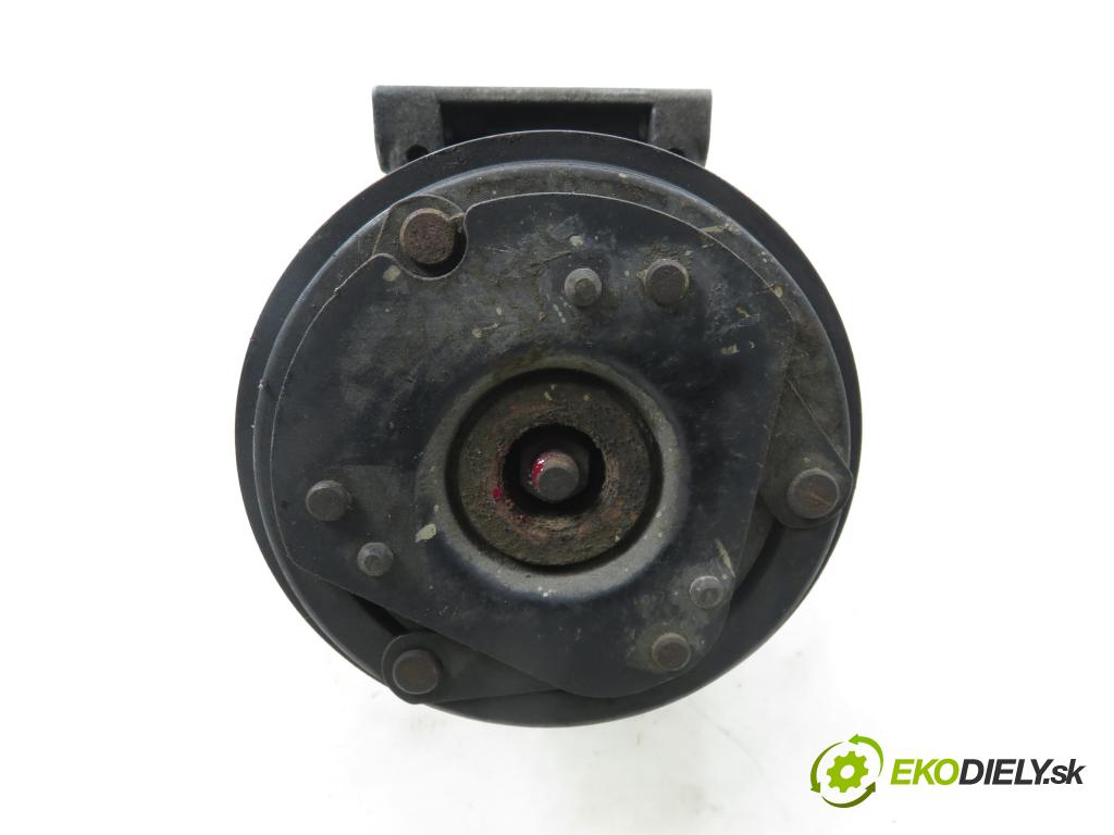 RENAULT MEGANE I (BA0/1_) HB 2001 75,00 1.9 dCi (BA05, BA1F) - F9Q 732 1870,00 KOMPRESOR: klimatizace  (Kompresor klimatizace)