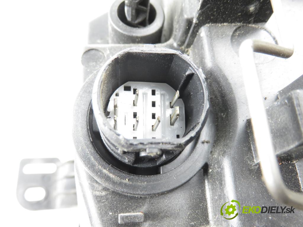 FIAT PANDA (169_) HB 2004 40,00 1.1 54 - 187 A1.000 1108,00 Svetlo PP