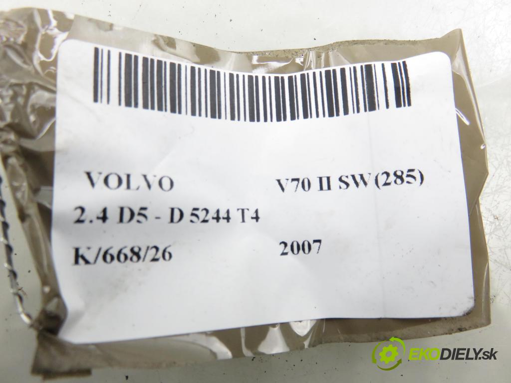 VOLVO V70 II SW (285) KOMBI 2007 136,00 2.4 D5 - D 5244 T4 2400,00 snímač ESP 30773378 ; 10098005302