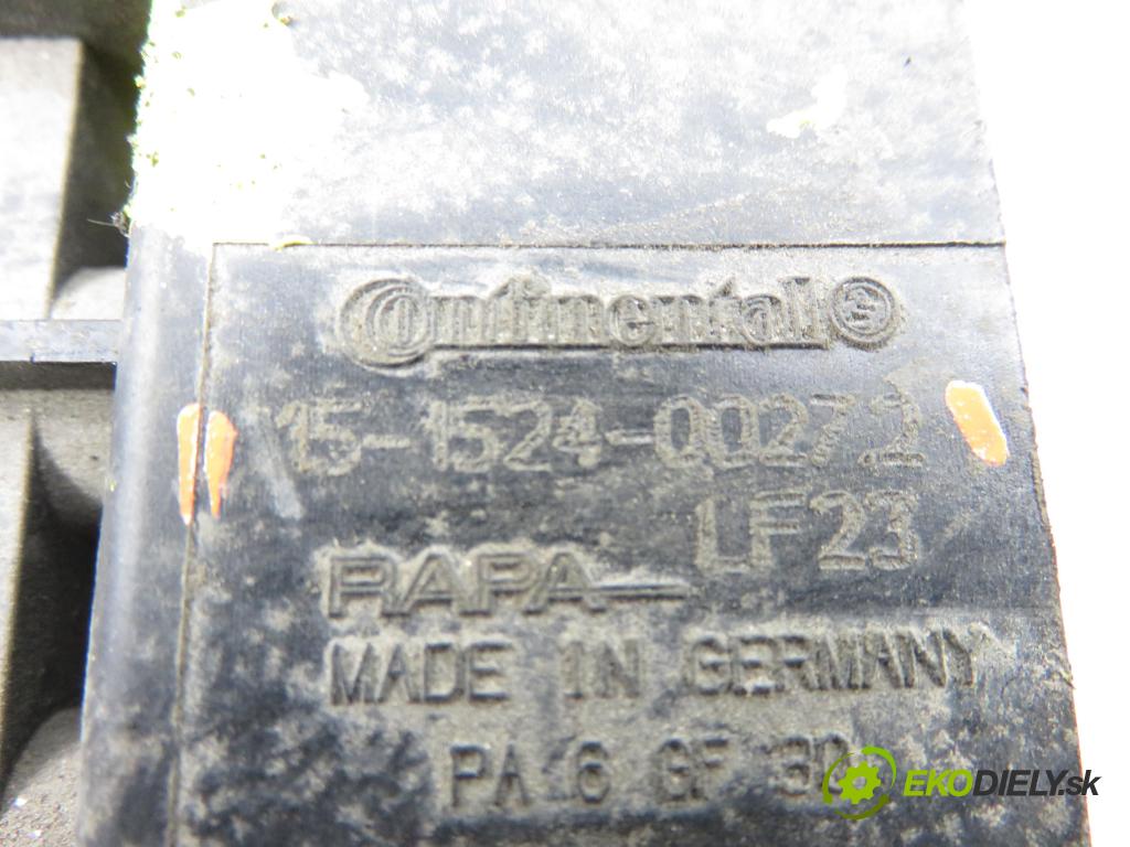 VW TOUAREG (7P5) SUV 2010 245,00 3.0 V6 TSI Hybrid - CGEA 2995,00 rozdělovač PNEUMATIKA 15152400272