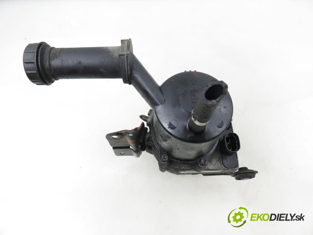 PEUGEOT 307 (3A/C) HB 2005 65,00 1.4 16V - KFU (ET3J4) 1360,00 pumpa servočerpadlo HYD-EL. 9654151080 ; A5097521A