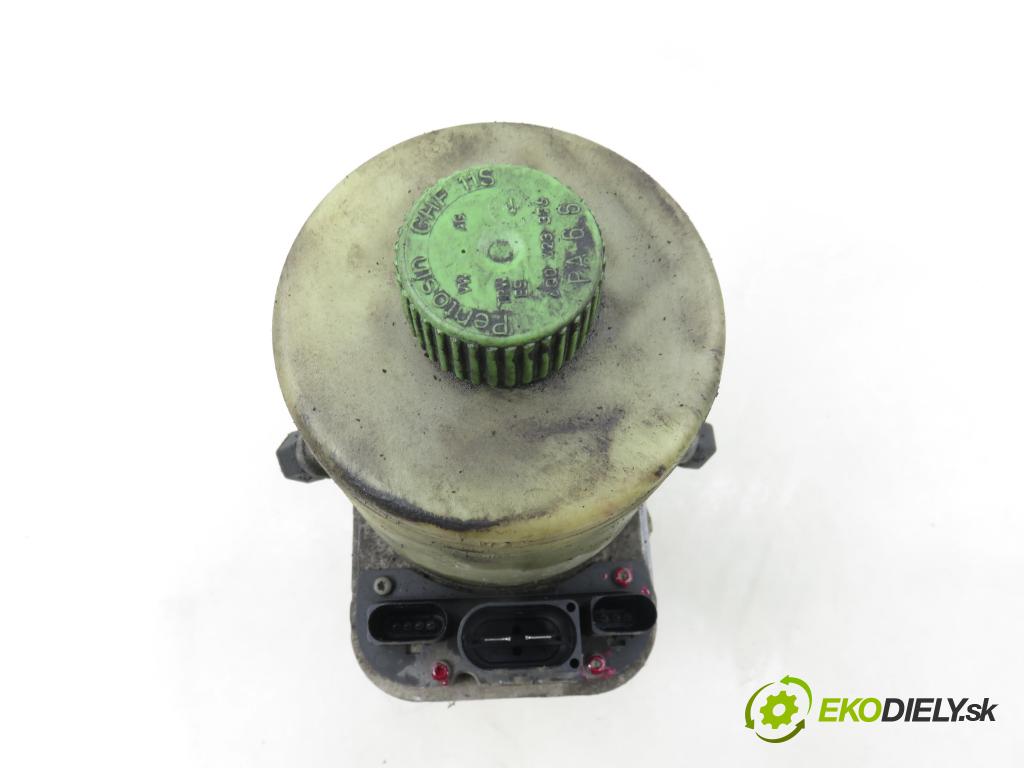 AUDI A2 (8Z0) HB 2001 55,00 1.4 - AUA 1390,00 Pumpa servočerpadlo 8Z0423156F ; 8Z1423051N
