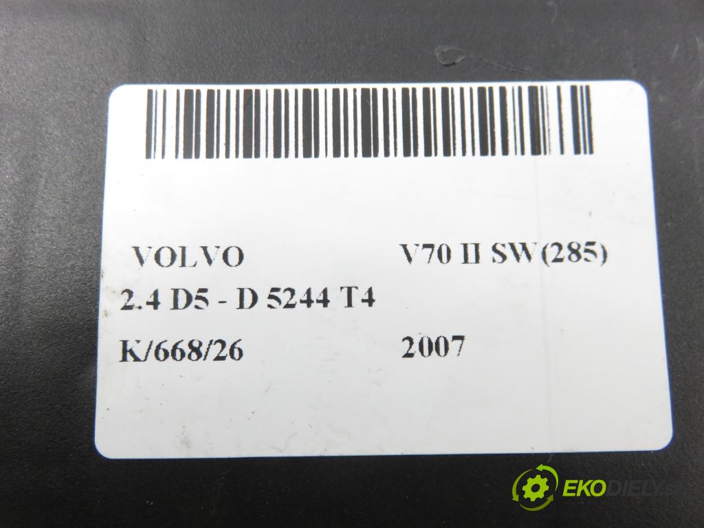 VOLVO V70 II SW (285) KOMBI 2007 136,00 2.4 D5 - D 5244 T4 2400,00 Riadiaca jednotka ťažného oka 30664652