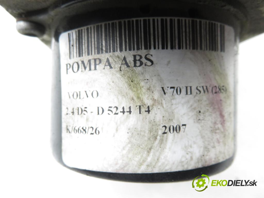 VOLVO V70 II SW (285) KOMBI 2007 136,00 2.4 D5 - D 5244 T4 2400,00 Pumpa ABS 10092504153 ; 30793445 ; 10020405084 (Pumpa ABS)