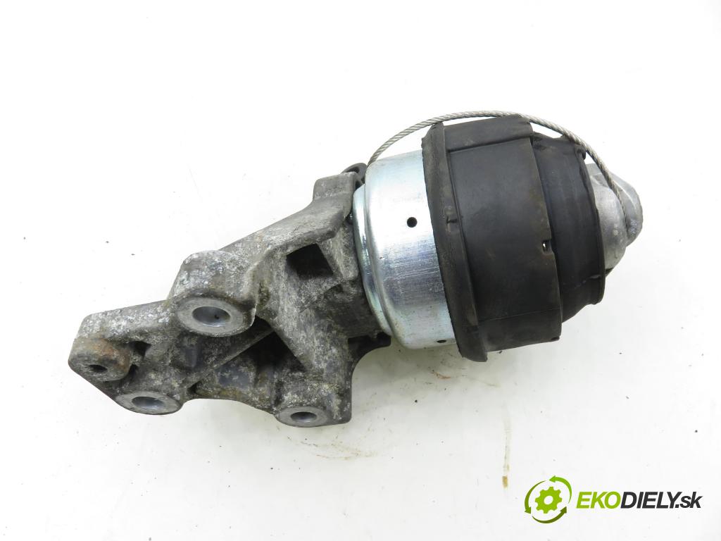 VOLVO V70 II SW (285) KOMBI 2007 136,00 2.4 D5 - D 5244 T4 2400,00 AirBag motora 307415676