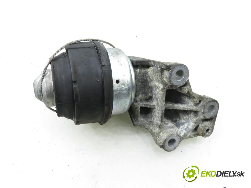 VOLVO V70 II SW (285) KOMBI 2007 136,00 2.4 D5 - D 5244 T4 2400,00 AirBag motora 307415676