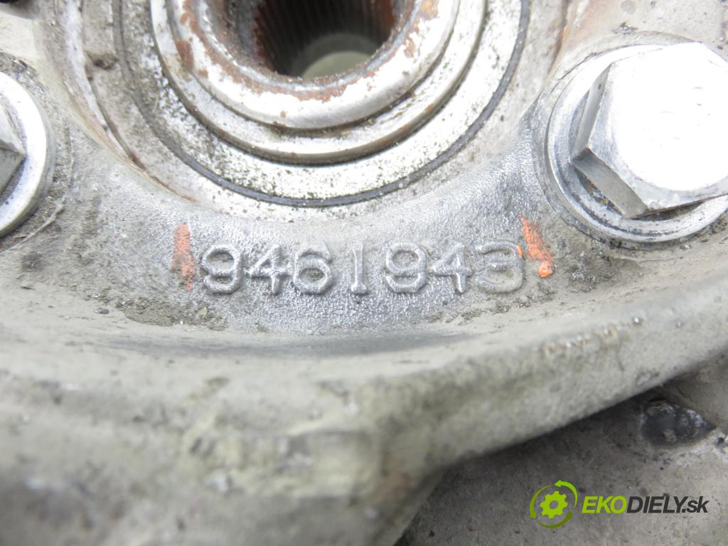 VOLVO V70 II SW (285) KOMBI 2007 136,00 2.4 D5 - D 5244 T4 2400,00 náboj LP ABS 9461943