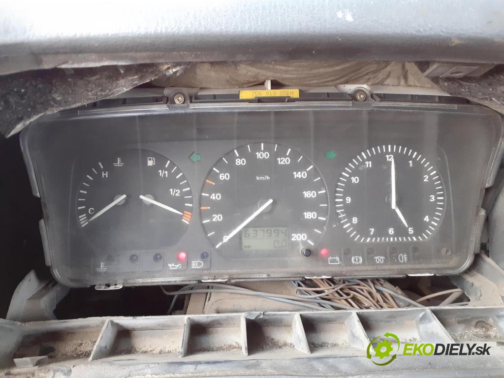 VW TRANSPORTER IV Autobus (70XB, 70XC, 7DB, 7DW, 7DK) BUS 1997 57,00 2.4 D 78 2370,00 Prístrojovka elektrický 7D0919850H