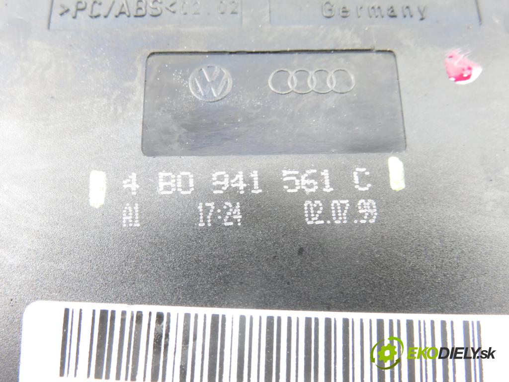 AUDI A6 (4B2, C5) SEDAN 1998 81,00 1.9 TDI 110 - AVG 1896,00 Priehradka, kastlík 4B0941561C