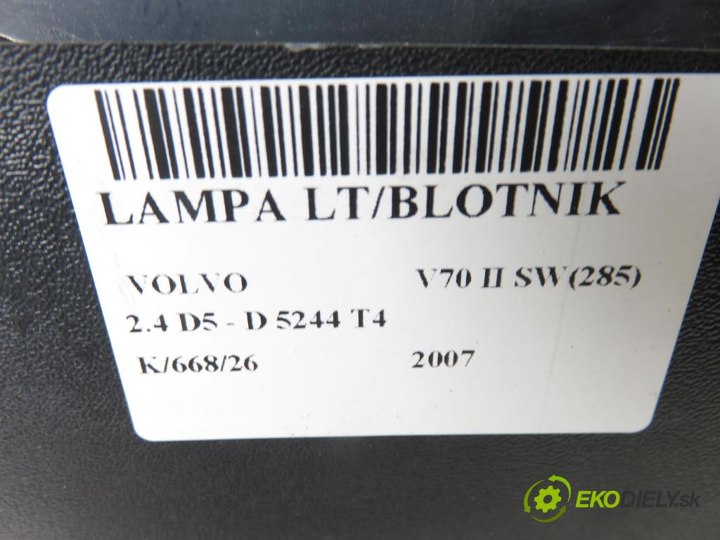 VOLVO V70 II SW (285) KOMBI 2007 136,00 2.4 D5 - D 5244 T4 2400,00 světlo levé zadní