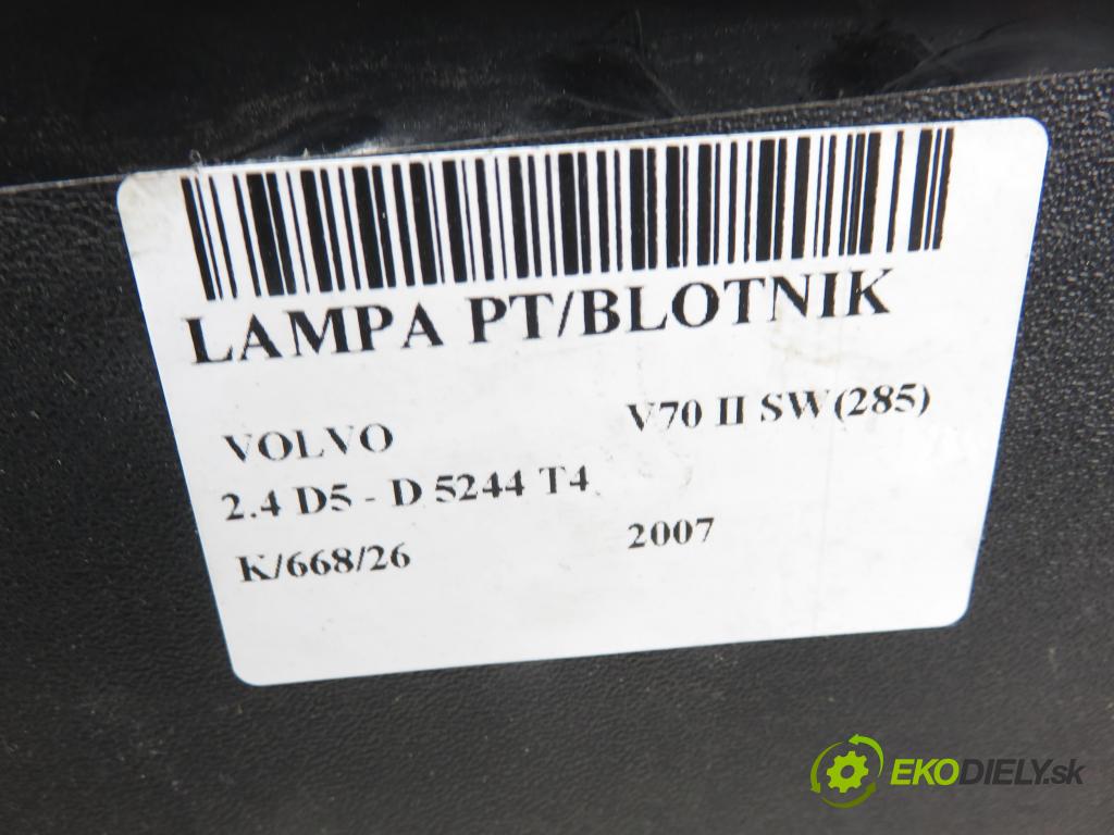 VOLVO V70 II SW (285) KOMBI 2007 136,00 2.4 D5 - D 5244 T4 2400,00 světlo pravé zadní