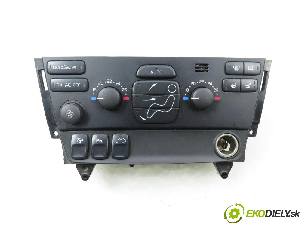 VOLVO V70 II SW (285) KOMBI 2007 136,00 2.4 D5 - D 5244 T4 2400,00 Panel topení KLIMATRONIK 30746022