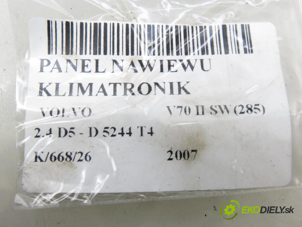 VOLVO V70 II SW (285) KOMBI 2007 136,00 2.4 D5 - D 5244 T4 2400,00 Panel topení KLIMATRONIK 30746022