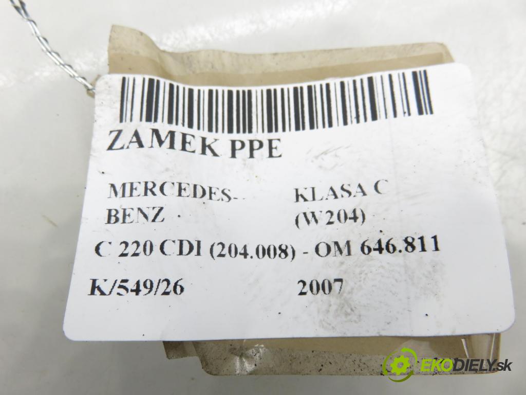 MERCEDES-BENZ KLASA C (W204) SEDAN 2007 125,00 C 220 CDI 170 - OM 646.811 2148,00 zámok PPE A2047200635