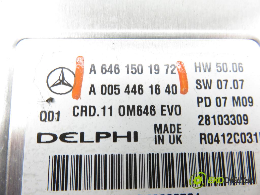 MERCEDES-BENZ KLASA C (W204) SEDAN 2007 125,00 C 220 CDI 170 - OM 646.811 2148,00 MODUL akumulátora A2045403650