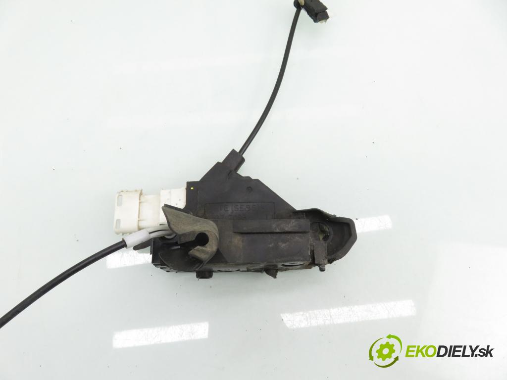 PEUGEOT 407 SW (6E_) KOMBI 2007 100,00 2.0 HDi 135 - RHR 1997,00 zámok 9683417880