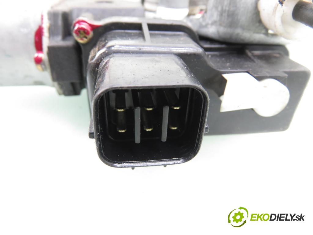 MITSUBISHI OUTLANDER I (CU_W) SUV 2002 100,00 2.0 4WD (CU2W) - 4G63 (DOHC 16V) 1997,00 mechanismus oken LTE MR573887LH