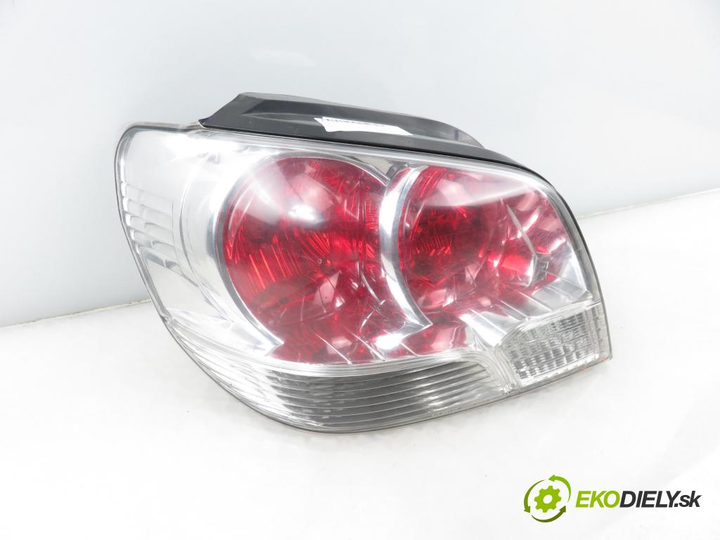 MITSUBISHI OUTLANDER I (CU_W) SUV 2002 100,00 2.0 4WD (CU2W) - 4G63 (DOHC 16V) 1997,00 světlo levé zadní 22087581