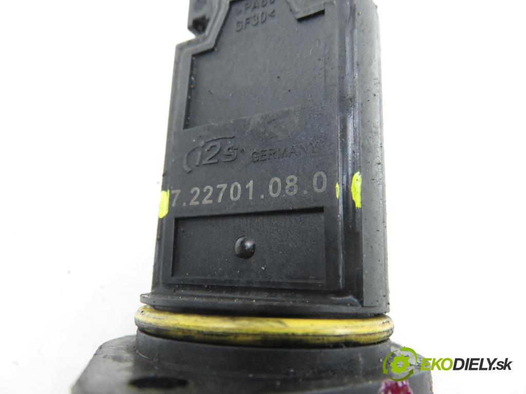 OPEL ZAFIRA A Nadwozie Wielkopojemne (MPV) (T98)  MINIVAN 2001 74,00 2.0 DTI 16V 101 - Y 20 DTH 1995,00 váha vzduchu vzduchu 722701080