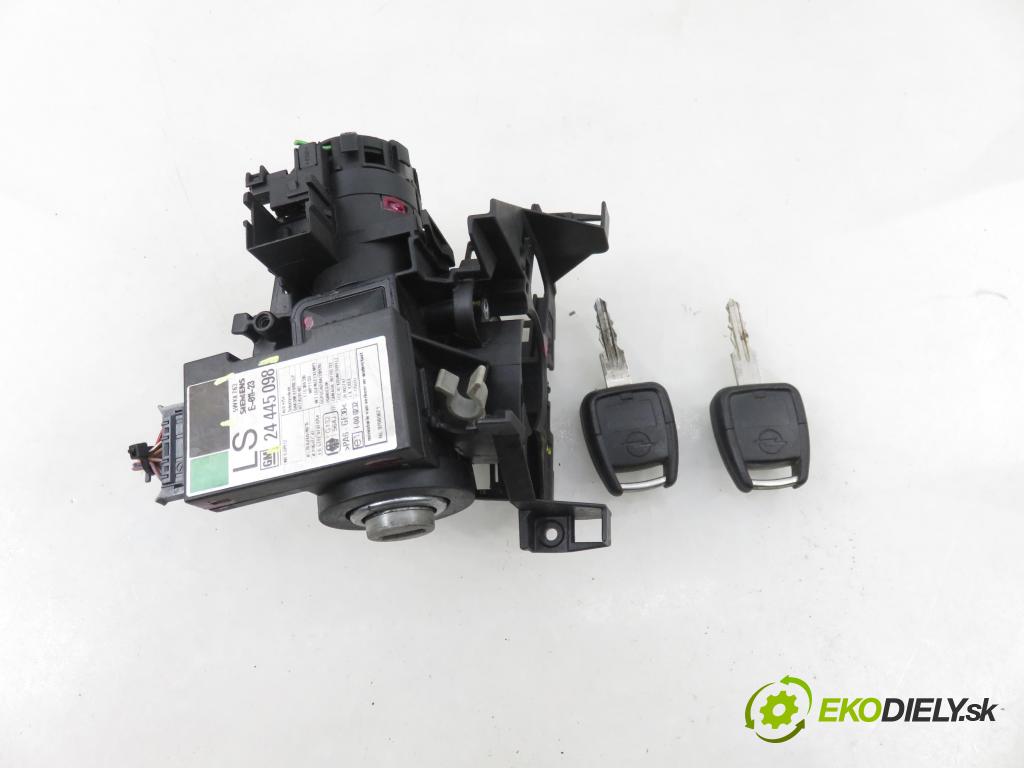 OPEL ZAFIRA A Nadwozie Wielkopojemne (MPV) (T98)  MINIVAN 2001 74,00 2.0 DTI 16V 101 - Y 20 DTH 1995,00 spinačka 90589313 ; 90589389 ; 5WK4763 (Spínacia skrinka)
