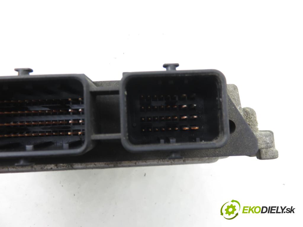 CITROEN XSARA PICASSO (N68) MINIVAN 2001 80,00 1.6 HDi 109 - 9HY (DV6TED4) 1560,00 Riadiaca jednotka Motor 0281011233 ; 9655600680 ; 9653239880