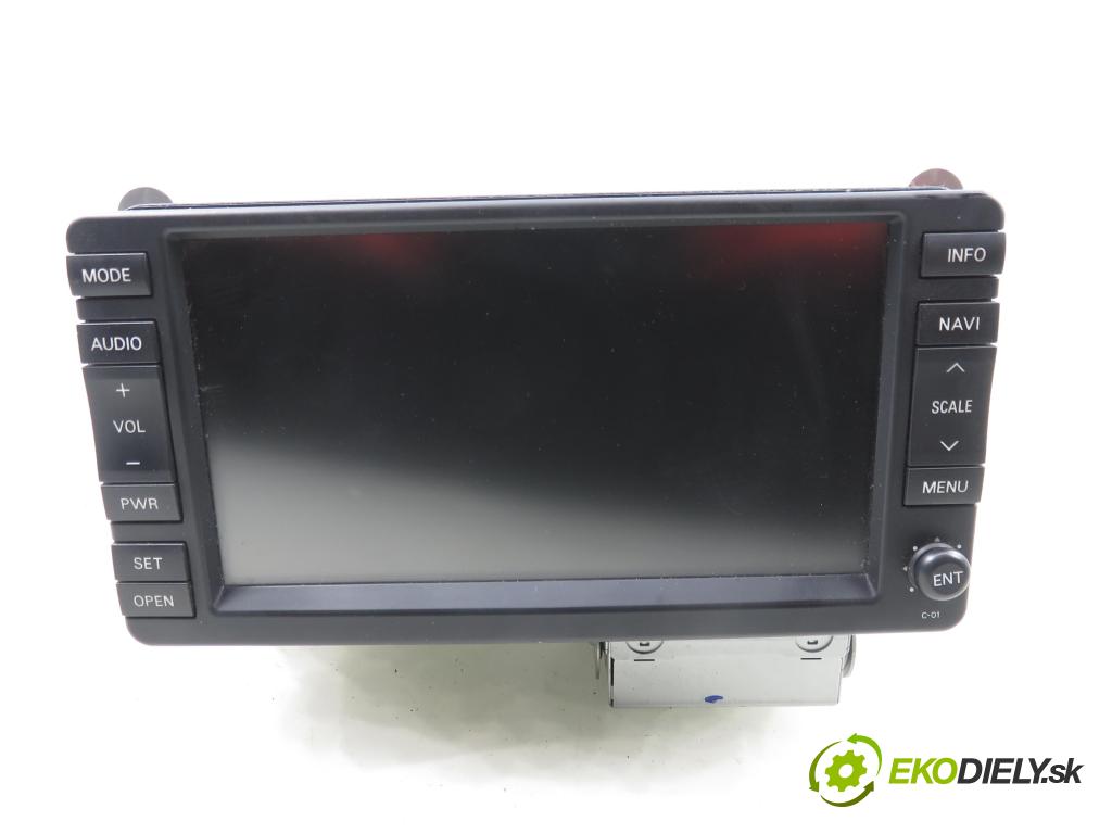 CITROEN C-CROSSER (EP_) SUV 2008 115,00 2.2 HDi 160 - 4HN (DW12MTED4) 2179,00 RADIO CD 8750A139