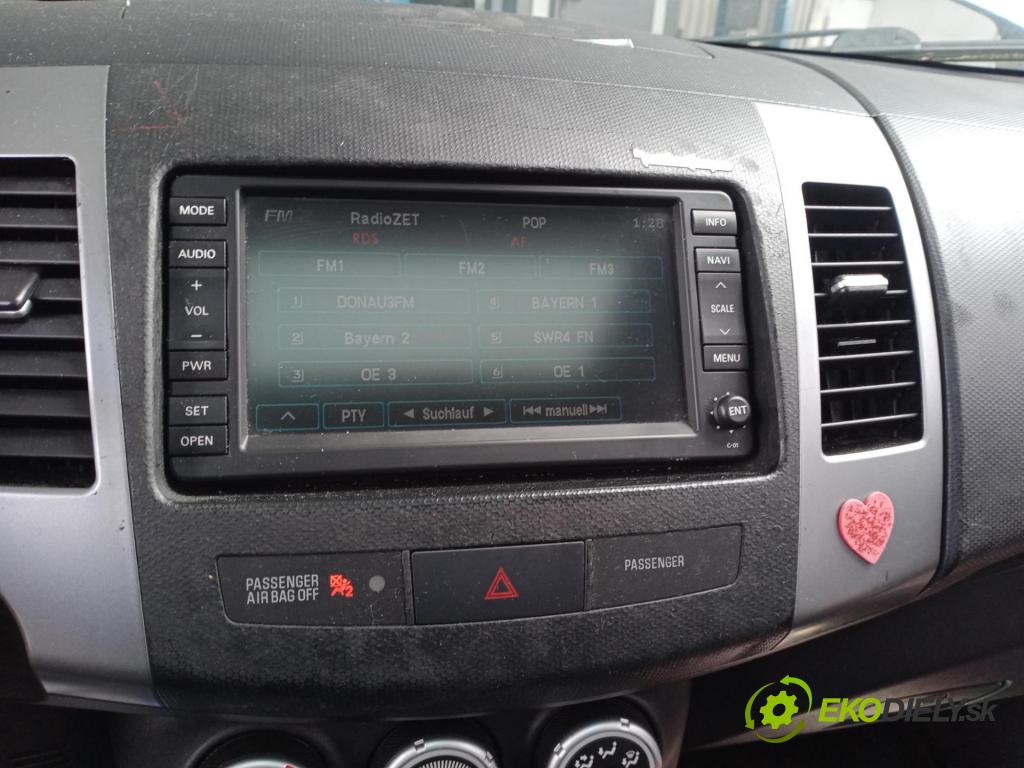 CITROEN C-CROSSER (EP_) SUV 2008 115,00 2.2 HDi 160 - 4HN (DW12MTED4) 2179,00 RADIO CD 8750A139