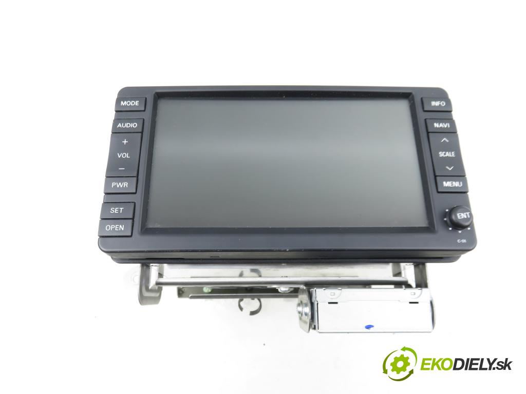 CITROEN C-CROSSER (EP_) SUV 2008 115,00 2.2 HDi 160 - 4HN (DW12MTED4) 2179,00 RADIO CD 8750A139