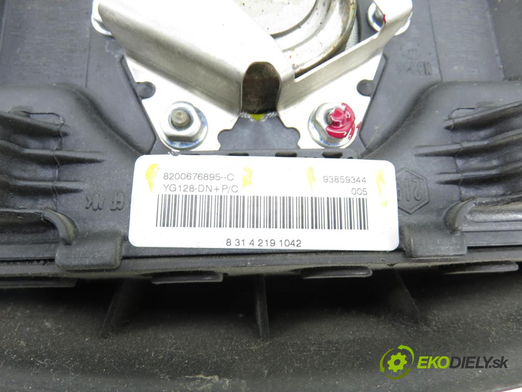 RENAULT TRAFIC II Skrzynia (FL) FURGON 2008 0,00 2.0 dCi 90 (FL0H) - M9R 782 1995,00 AirBag air BAG volantu 8200676895C ; 93859344