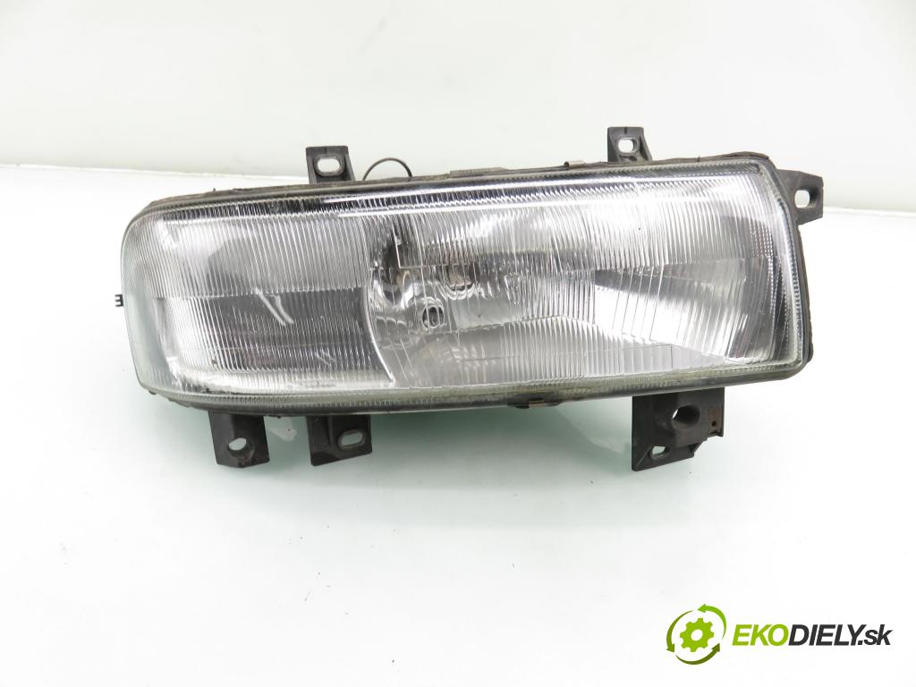 RENAULT MASTER II Platforma / podwozie (ED/HD/UD) KABINA/PLATFORMA 2000 59,00 2.5 D - S8U 770 2499,00 světlo PP 7700352104 ; 7700352104C