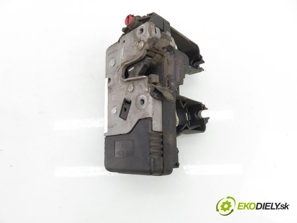RENAULT TRAFIC II Skrzynia (FL) FURGON 2008 0,00 2.0 dCi 90 (FL0H) - M9R 782 1995,00 zámok dveře posúvne 8200020185 ; 91166232