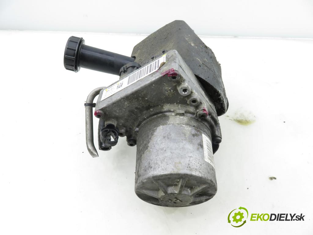 PEUGEOT 407 SW (6E_) KOMBI 2007 100,00 2.0 HDi 135 - RHR 1997,00 Pumpa servočerpadlo 9682527780 ; A5098519A
