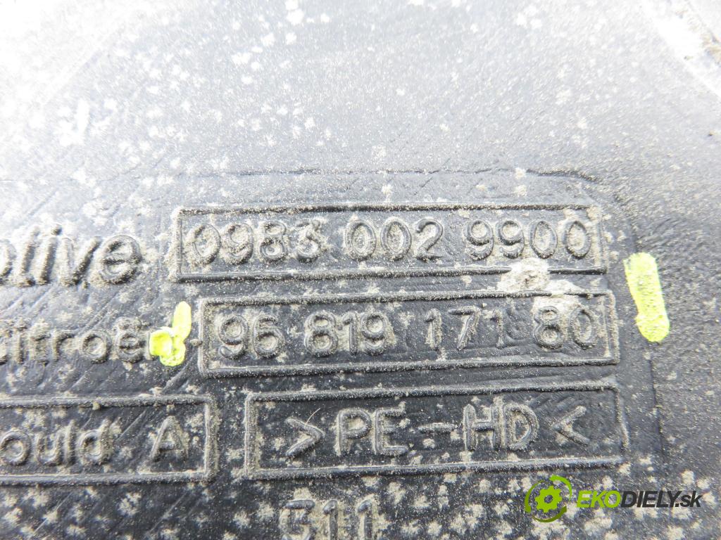 PEUGEOT 407 SW (6E_) KOMBI 2007 100,00 2.0 HDi 135 - RHR 1997,00 Nádržka KAPALINA: FAP 9681917180