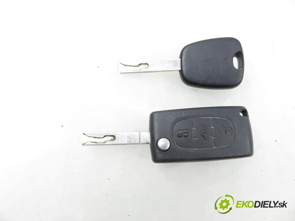 CITROEN BERLINGO Nadwozie pełne/minivan (B9) FURGON 2011 55,00 1.6 HDi / BlueHDi 75 - 9HN (DV6ETED) 1560,00 spínačka / VLOŽKY E1105995 ; N0503451
