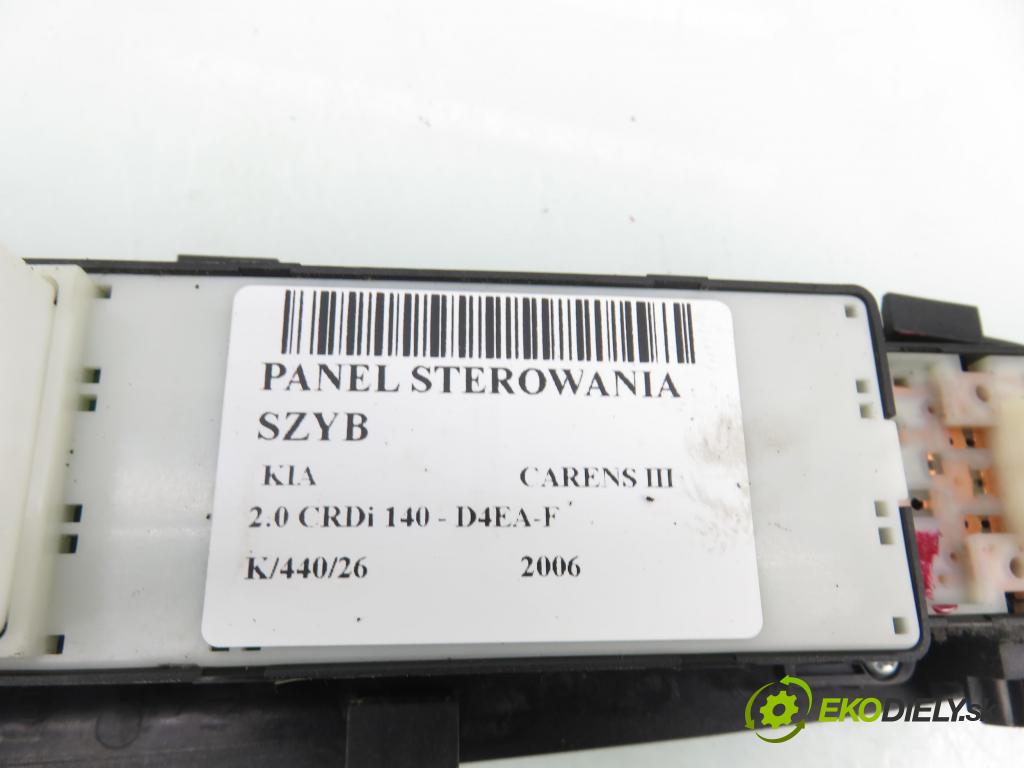 KIA CARENS III (UN) MINIVAN 2006 103,00 2.0 CRDi 140 1991,00 Panel ovládania okien 202005519 ; 935701D000