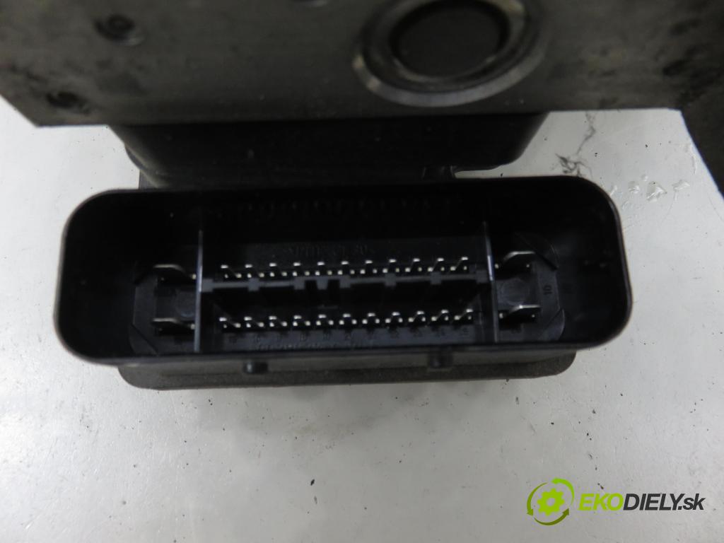 FORD FOCUS II Turnier (DA_, FFS, DS) KOMBI 2005 66,00 1.6 TDCI 90 1560,00 Pumpa ABS 10097001243 ; 3M512M110JA ; 10020700714 (Pumpa ABS)