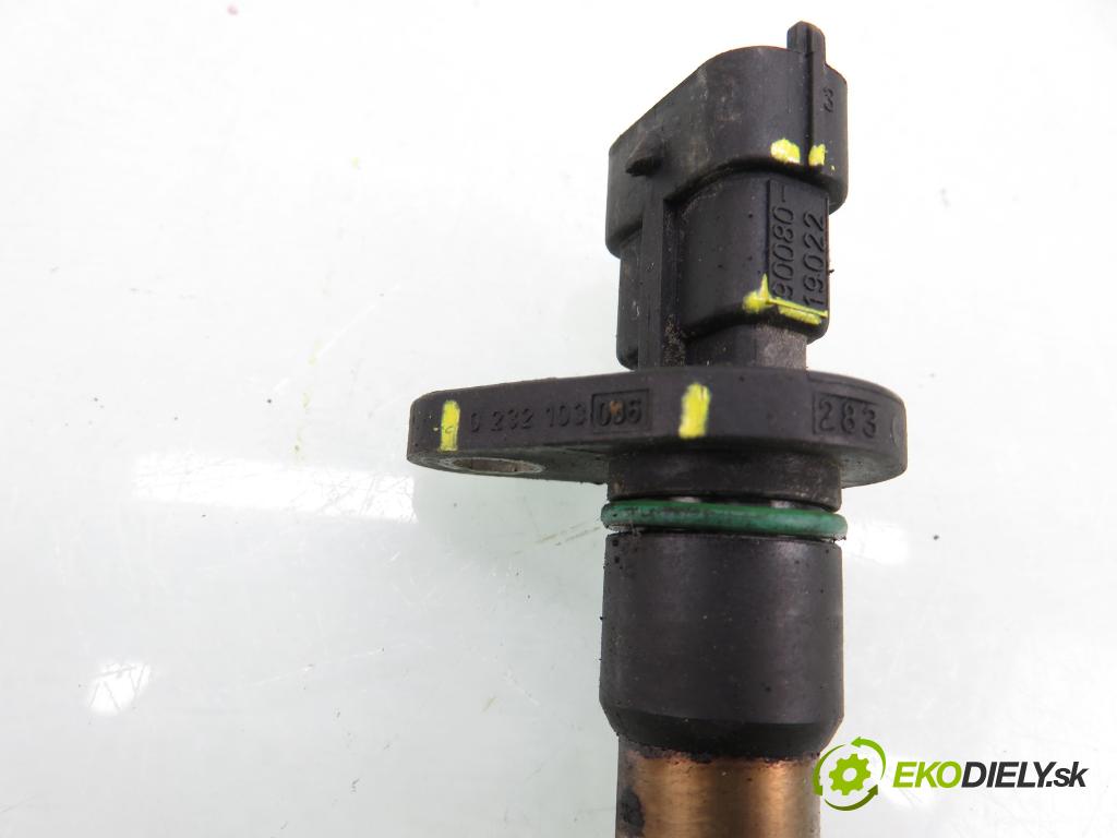 TOYOTA YARIS (_P1_) HB 2002 50,00 1.0 VVT- i 68 - 1SZ-FE 998,00 Snímač polohy vačky Vačkový hriadeľ: 0232103036 ; 9008019022
